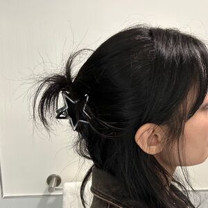 Meet your Posher, Cc